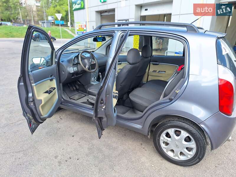 Хэтчбек Chery Kimo 2008 в Каменском