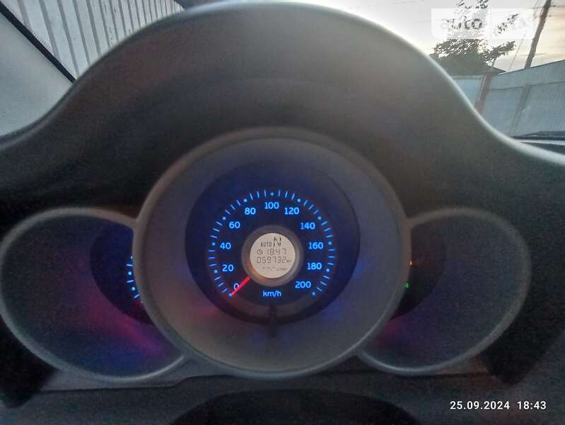 Хэтчбек Chery Kimo 2013 в Сумах фото 3 Хэтчбек Chery Kimo 2013 в Сумах