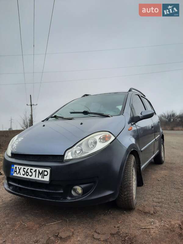 Хэтчбек Chery Kimo 2008 в Чугуеве