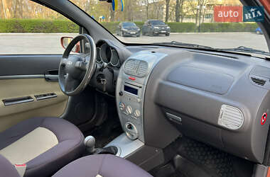 Хэтчбек Chery Kimo 2008 в 