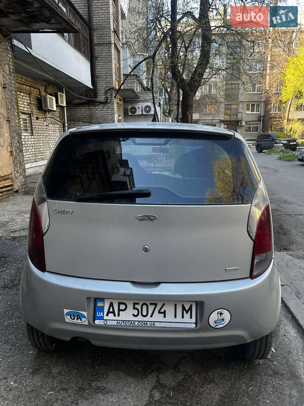 Хэтчбек Chery Kimo 2011 в Запорожье