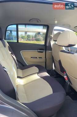 Хэтчбек Chery Kimo 2008 в 