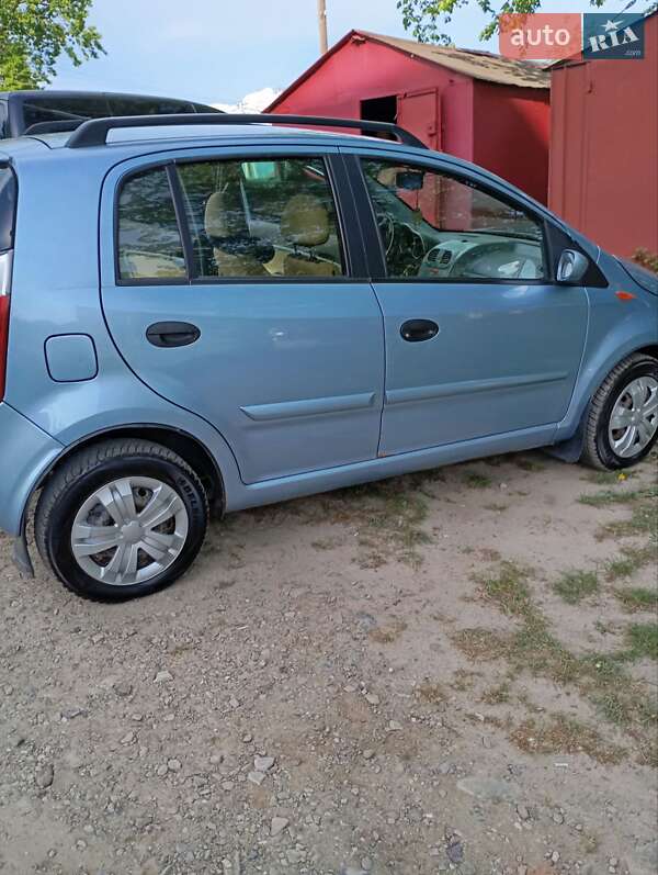 Хэтчбек Chery Kimo 2008 в Жовкве