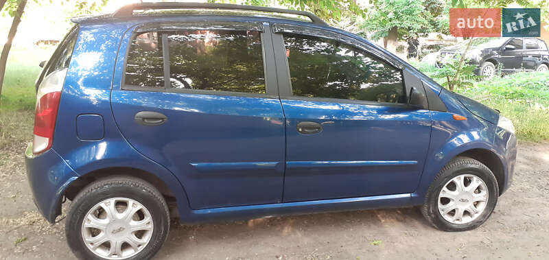 Хэтчбек Chery Kimo 2008 в Кривом Роге