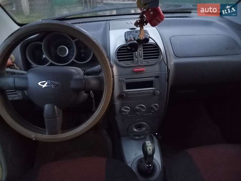 Хетчбек Chery Kimo 2008 в Городні