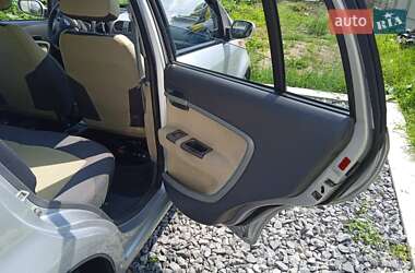 Хэтчбек Chery Kimo 2011 в 