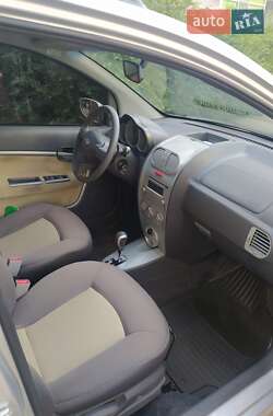 Хэтчбек Chery Kimo 2013 в 