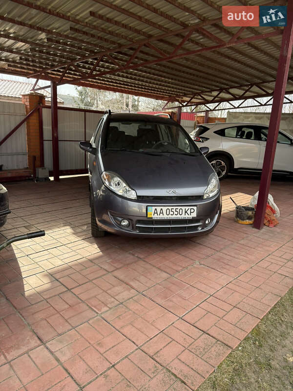 Хэтчбек Chery Kimo 2011 в 