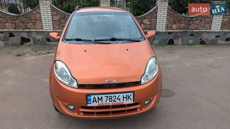 Хэтчбек Chery Kimo 2008 в На Новой Боровой