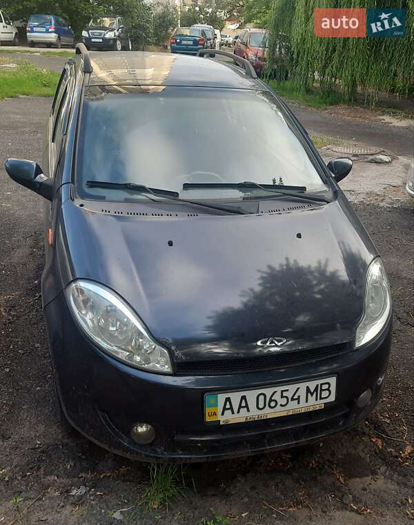 Хэтчбек Chery Kimo 2011 в 