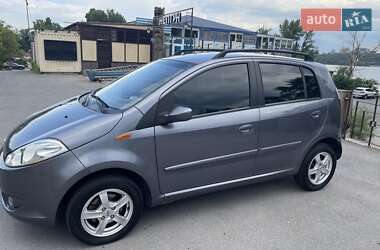 Хэтчбек Chery Kimo 2012 в 