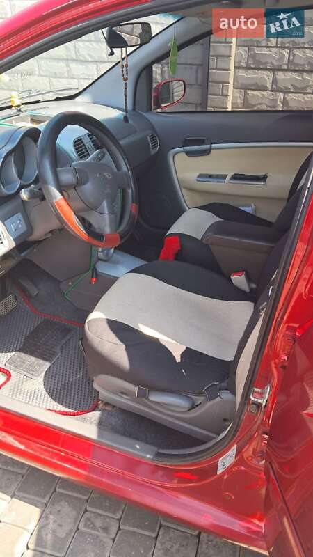 Хэтчбек Chery Kimo 2011 в Николаеве