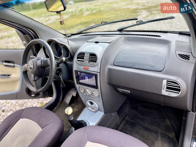 Хэтчбек Chery Kimo 2008 в Новояворовске