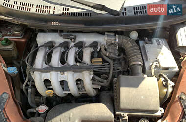 Хэтчбек Chery Kimo 2008 в 