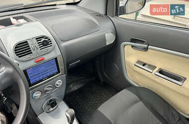 Хетчбек Chery Kimo 2012 в 