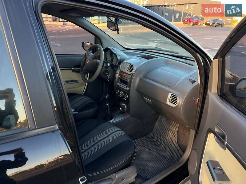 Хэтчбек Chery Kimo 2011 в Николаеве фото 15 Хэтчбек Chery Kimo 2011 в Николаеве