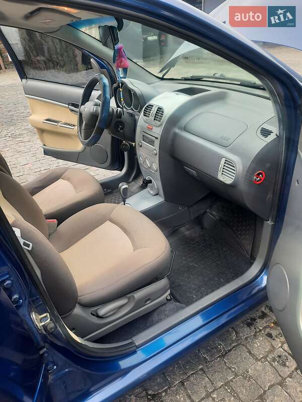 Хэтчбек Chery Kimo 2013 в Лановцах