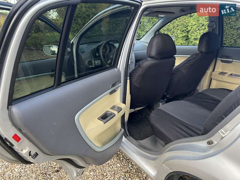 Хетчбек Chery Kimo 2011 в Рудниках фото 29 Хетчбек Chery Kimo 2011 в Рудниках