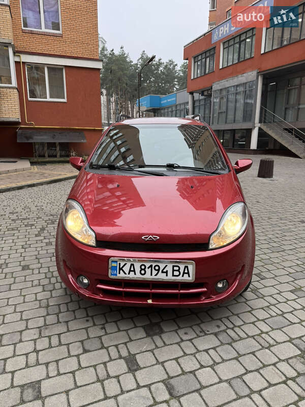 Хэтчбек Chery Kimo 2011 в Ирпене