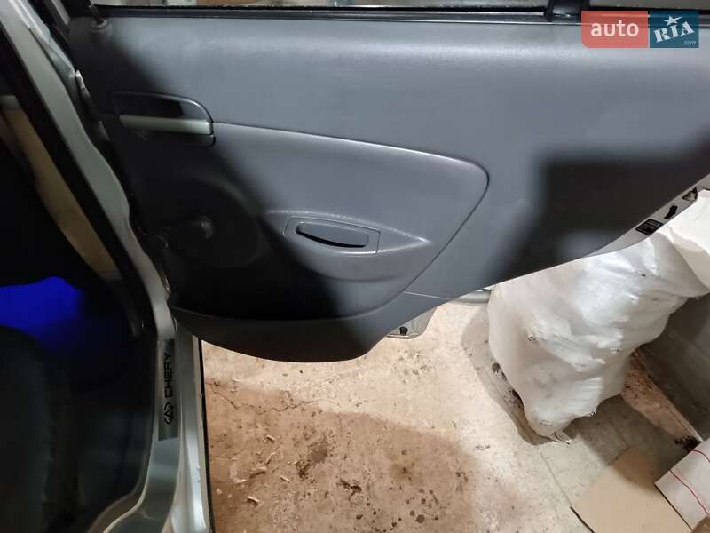 Хэтчбек Chery Kimo 2011 в Кривом Роге