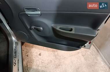 Хэтчбек Chery Kimo 2011 в Кривом Роге
