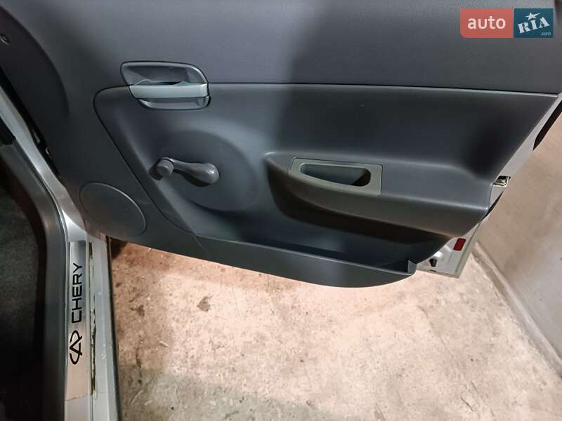Хэтчбек Chery Kimo 2011 в Кривом Роге