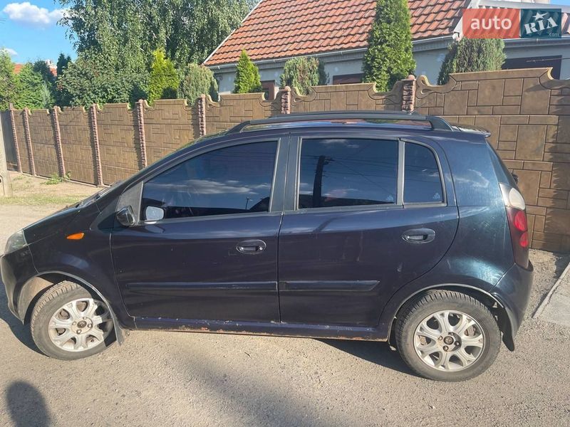 Хэтчбек Chery Kimo 2008 в Кривом Роге