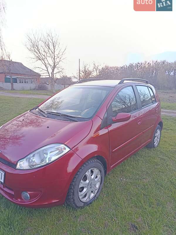 Хэтчбек Chery Kimo 2008 в Ромнах