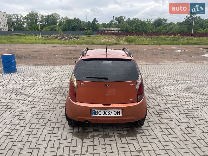 Хэтчбек Chery Kimo 2008 в Коростене
