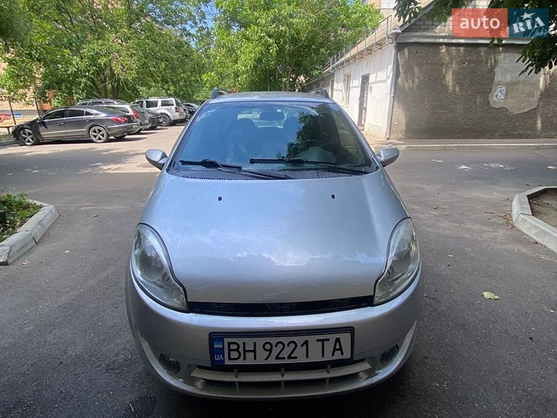 Chery Kimo 2013