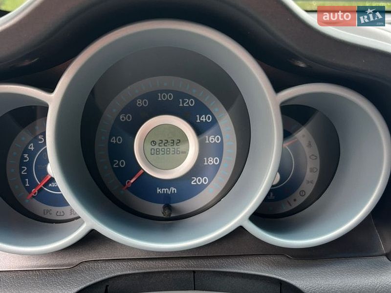 Хэтчбек Chery Kimo 2013 в Киеве