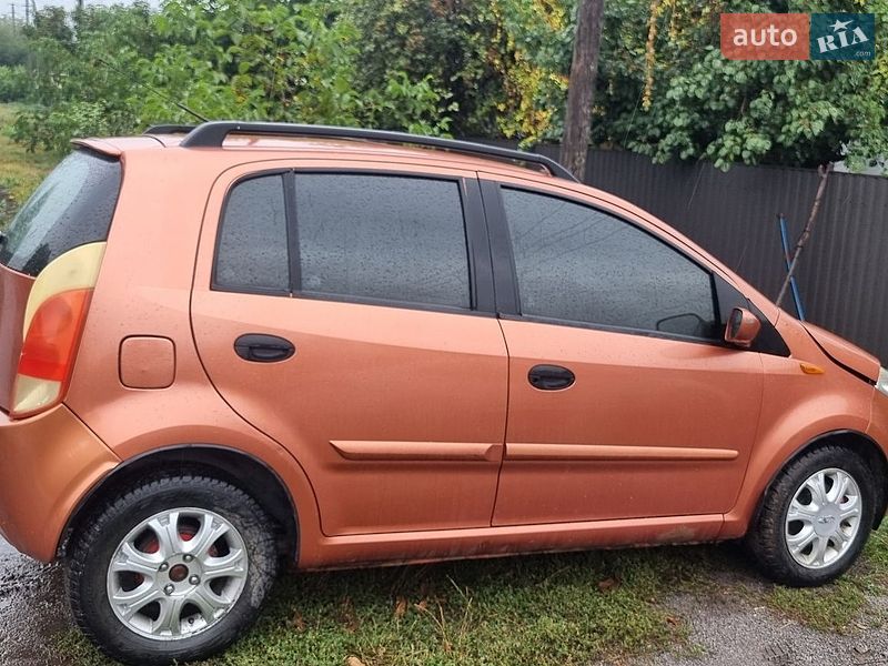Хэтчбек Chery Kimo 2008 в Калиновке