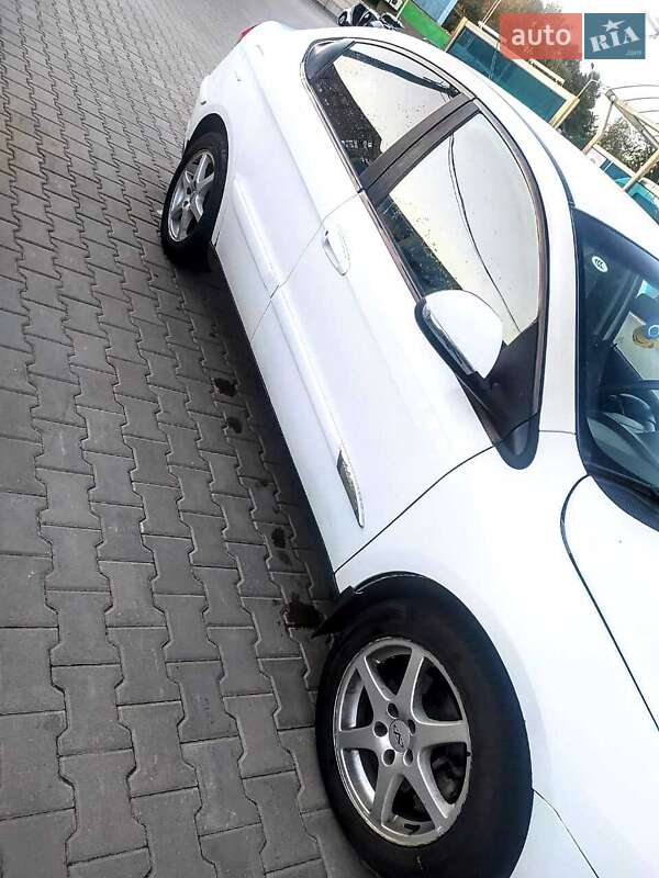 Седан Chery M11 2011 в Кривом Роге