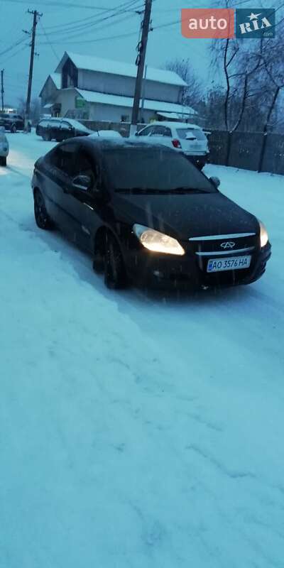 Седан Chery M11 2011 в Мукачево