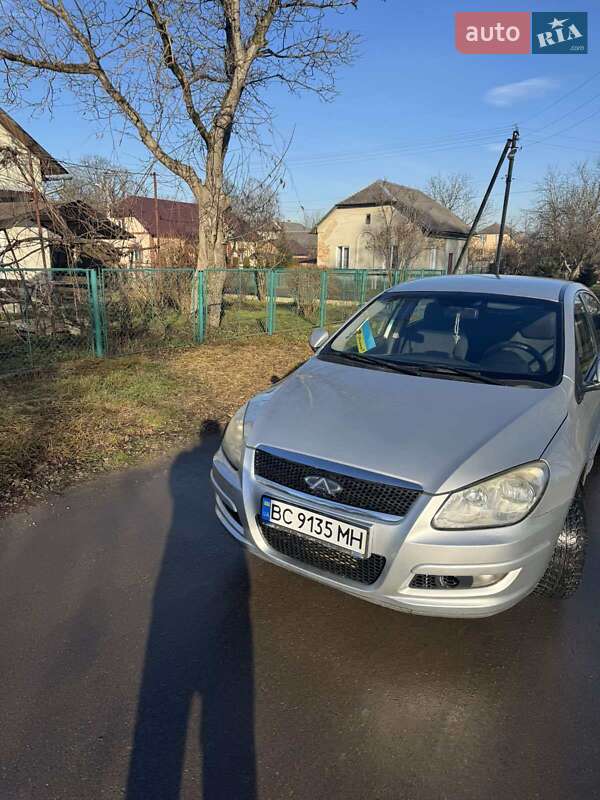 Chery M11 2011