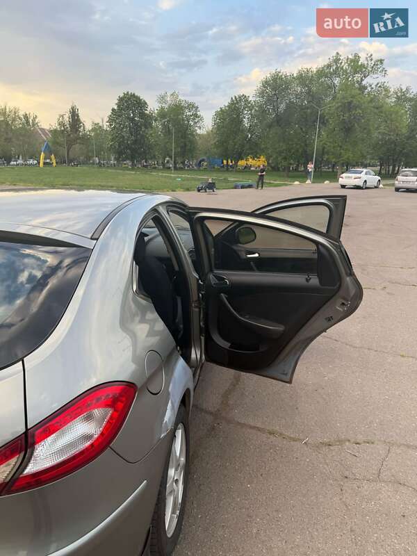 Седан Chery M11 2011 в Кривому Розі