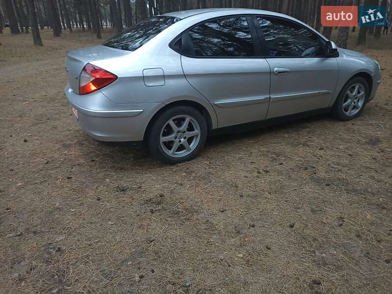 Седан Chery M11 2010 в Сумах