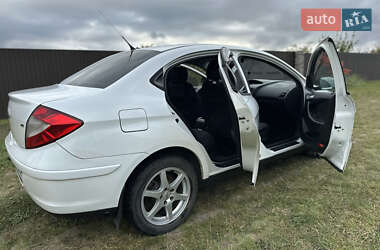Седан Chery M11 2011 в  фото 6 Седан Chery M11 2011 в