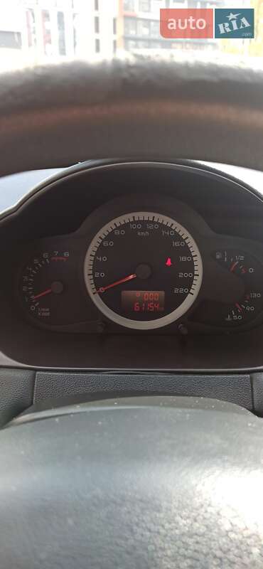 Седан Chery M11 2011 в Ровно