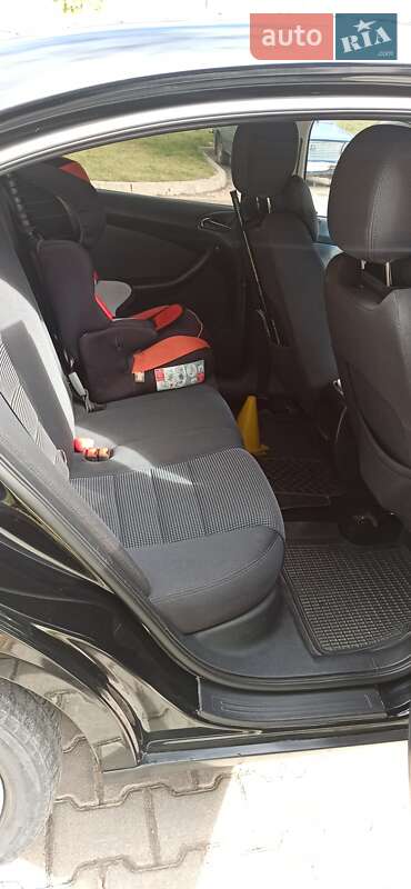 Седан Chery M11 2011 в Ровно