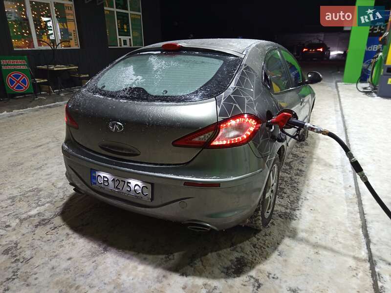 Седан Chery M11 2011 в Чернигове