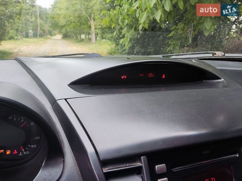 Седан Chery M11 2012 в Теплике