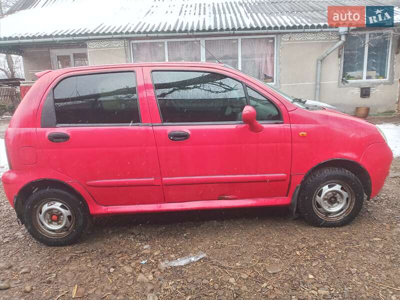 Хэтчбек Chery QQ 2005 в Вижнице