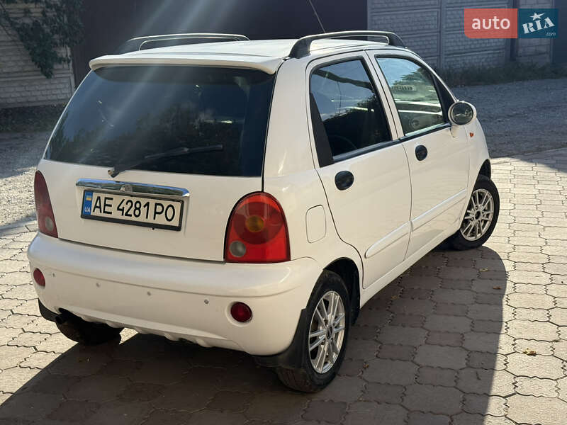 Хетчбек Chery QQ 2011 в Дніпрі