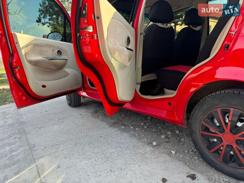 Хэтчбек Chery QQ 2011 в Каменском фото 30 Хэтчбек Chery QQ 2011 в Каменском