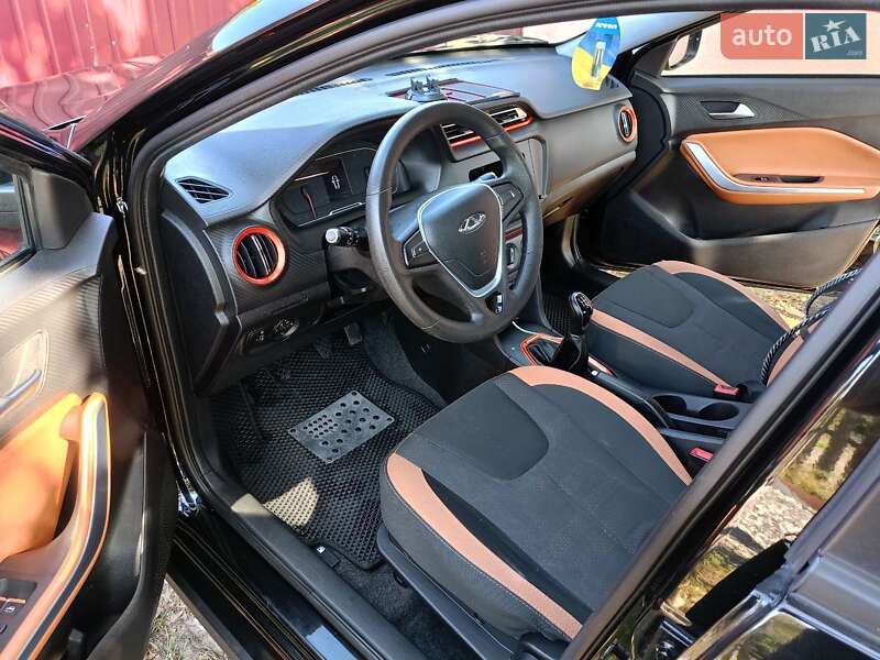 Внедорожник / Кроссовер Chery Tiggo 2 2020 в Киеве