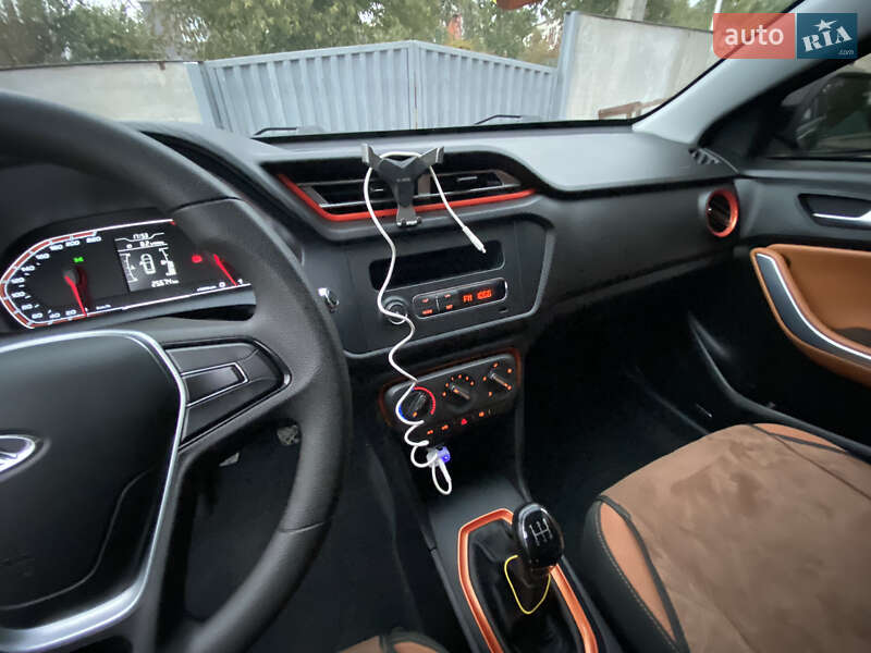 Позашляховик / Кросовер Chery Tiggo 2 2021 в Умані