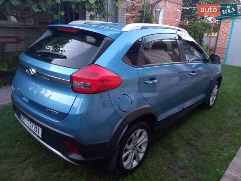 Внедорожник / Кроссовер Chery Tiggo 2 2017 в Сумах