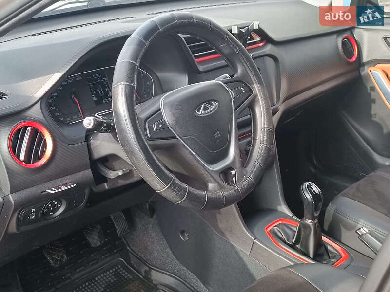 Внедорожник / Кроссовер Chery Tiggo 2 2020 в Харькове