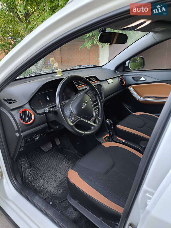 Внедорожник / Кроссовер Chery Tiggo 2 2019 в Киеве фото 8 Внедорожник / Кроссовер Chery Tiggo 2 2019 в Киеве